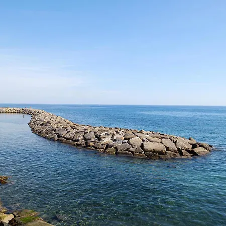 3 Bedroom Pet Friendly In Σπίτι διακοπών Imperia