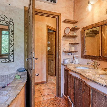 3 Bedroom Pet Friendly In