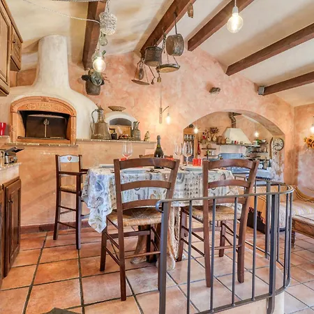 Tatil Evi 3 Bedroom Pet Friendly In