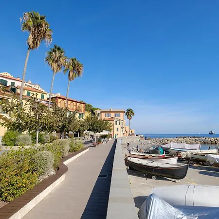 3 Bedroom Pet Friendly In Imperia