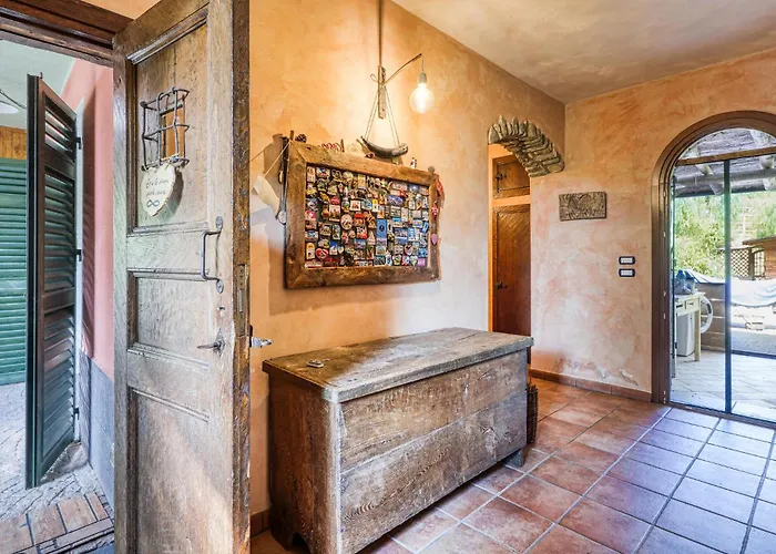 3 Bedroom Pet Friendly In * Imperia