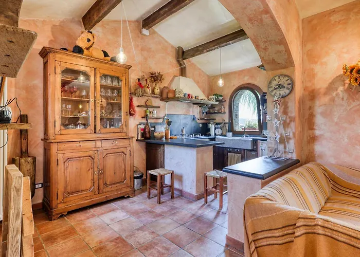 3 Bedroom Pet Friendly In *