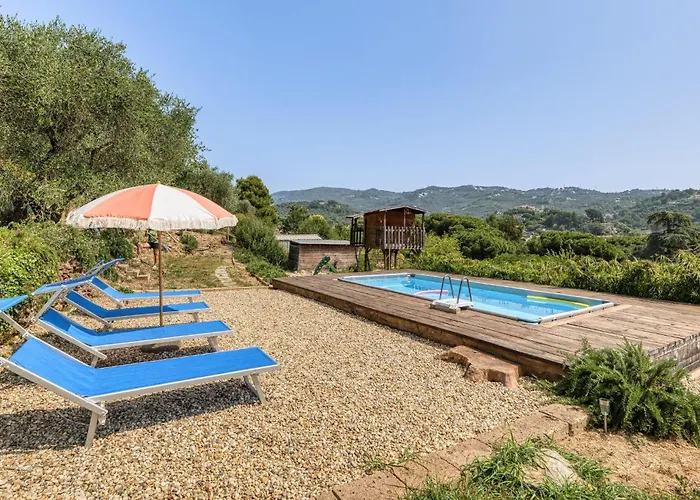 3 Bedroom Pet Friendly In Imperia