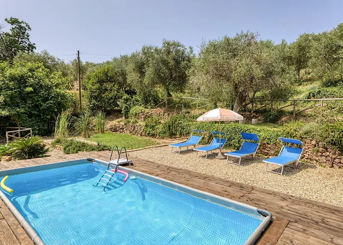 3 Bedroom Pet Friendly In Imperia