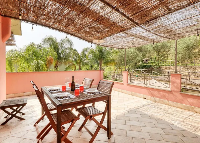 3 Bedroom Pet Friendly In Holiday home