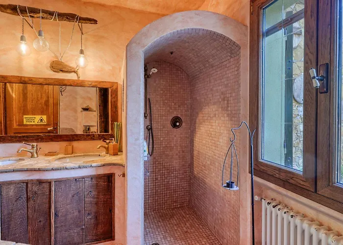 3 Bedroom Pet Friendly In * Imperia